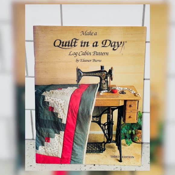 Vintage 80’s Make a Quilt in a Day Log Cabin Pattern by Eleanor Burns (Paperback